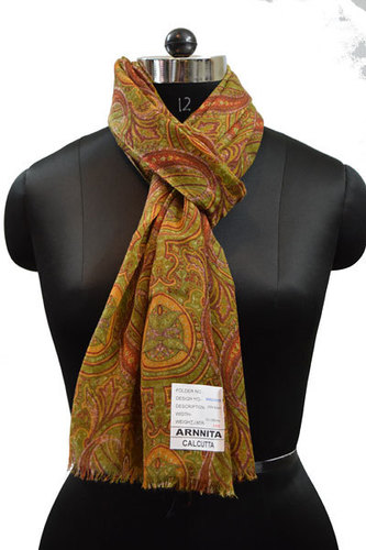 सर्दी के ऊनी स्कार्फ