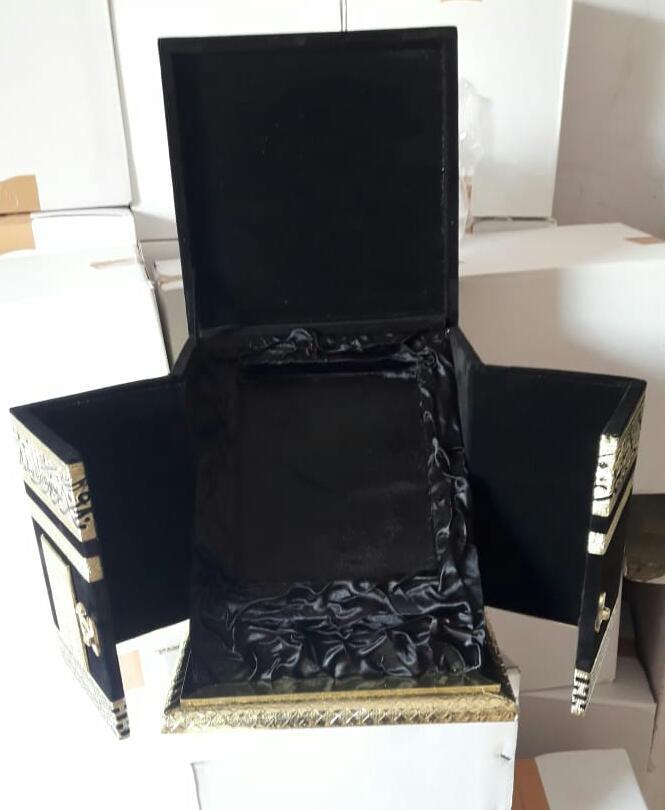 Black Qaba Shape Quran Box