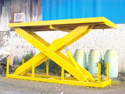 Hydraulic Lift - Superior Grade Metal Alloys, Easy Installation, Durable Finish Standards, Negligible Maintenance, Longer Service Life, 1-Year Warranty