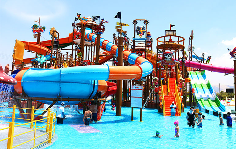 27 Platform Water Play System - Material: Metal