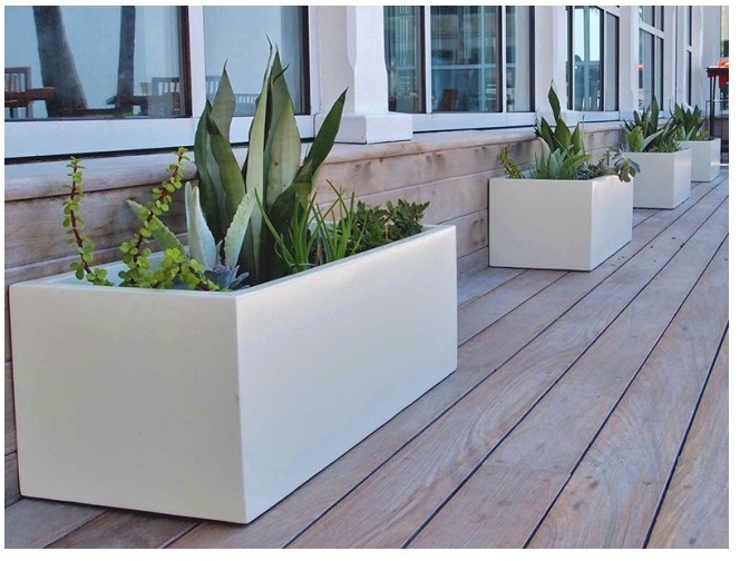 White Montserrat Rectangle Fiberglass Planter
