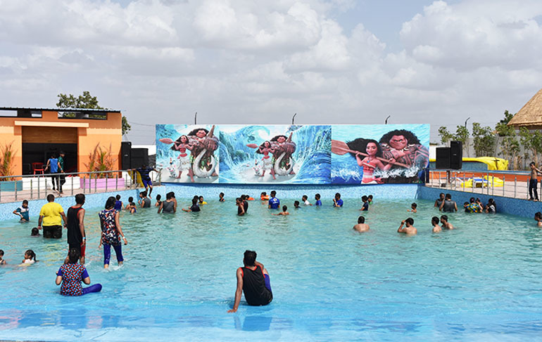 Metal Wave Pool Mechanism