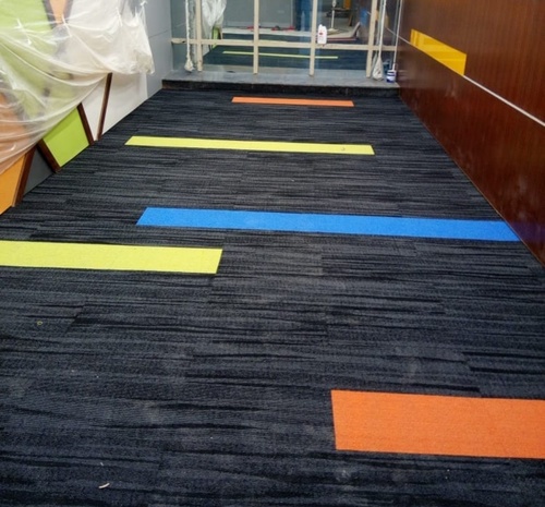 डिजाइनर कालीन टाइलें