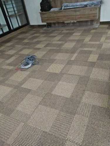 डिजाइनर कालीन टाइलें