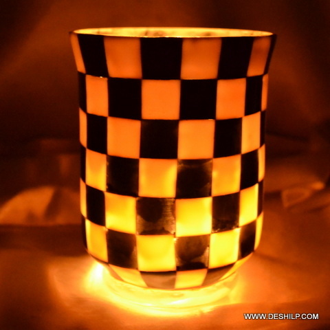 Modern Arts Chase Design Glass Candle Holder