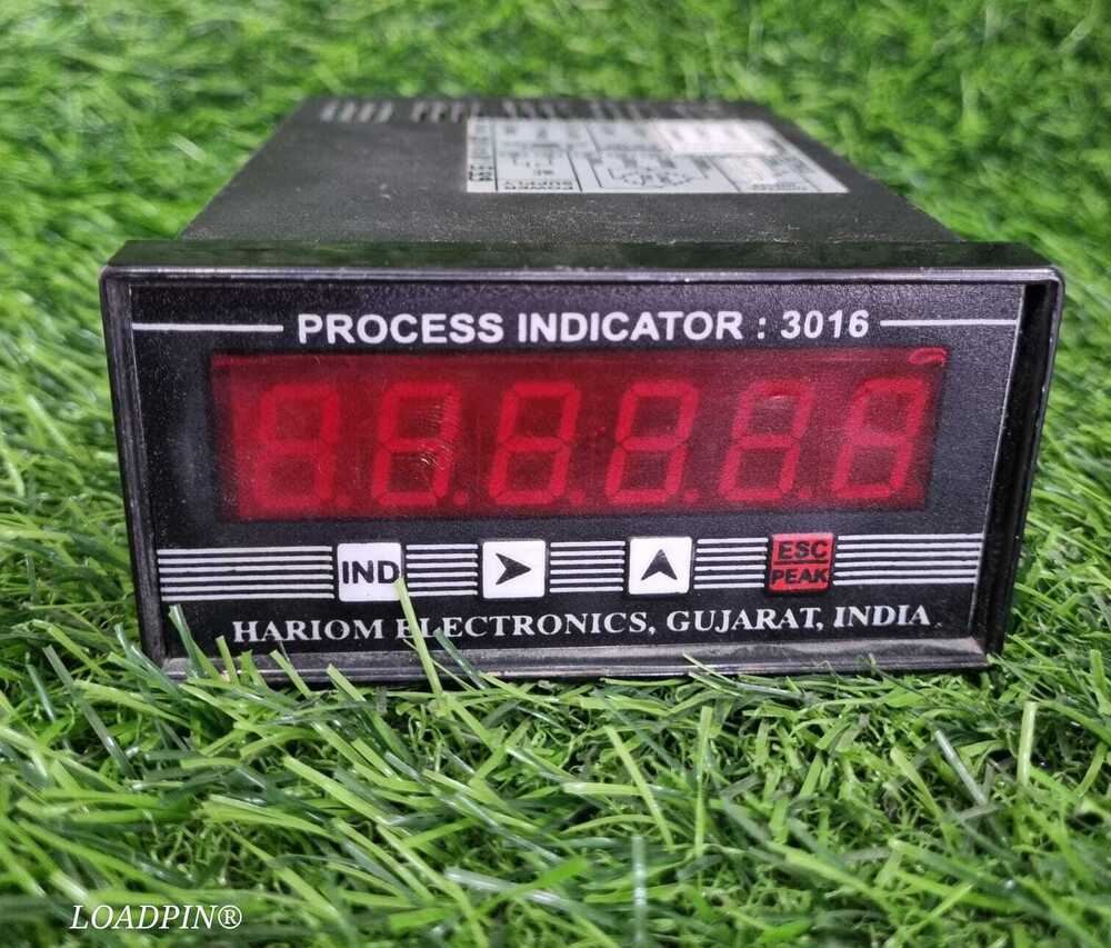 Universal Weight Indicator - Accuracy: 0.5  %
