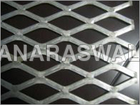 Expanded Metal - 16 Gauge, 48x96 Inches | Galvanized Steel, 50% Open Area, Durable and Corrosion Resistant