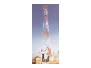 उच्च वोल्टेज ट्रांसमिशन टावर