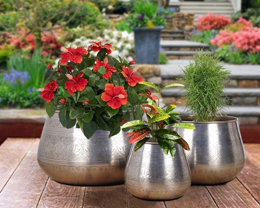 Silver Plain Classic Nickel Planter Set Of 3