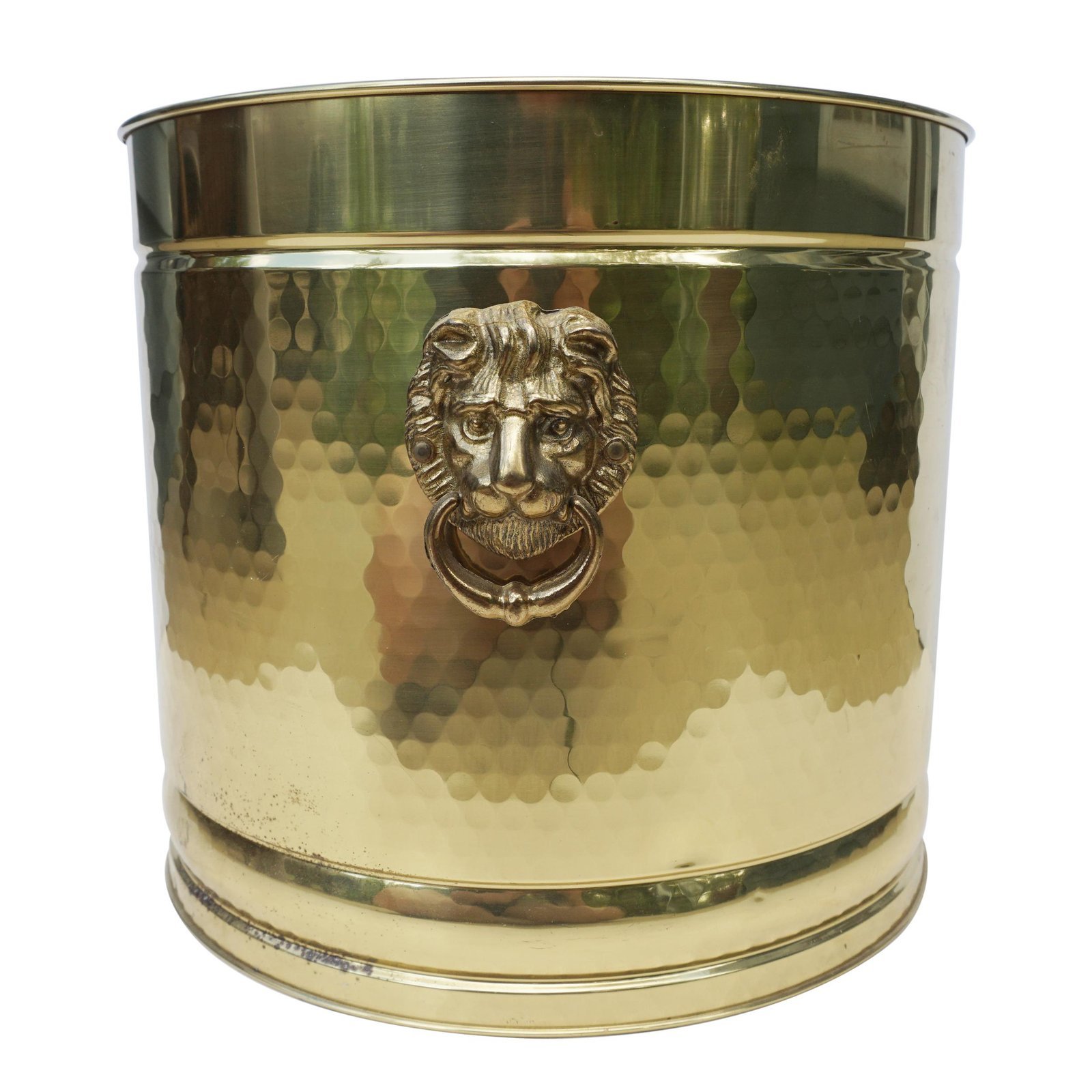 Bristol Round Swirl Brass Planter Dimensions: 10.5 W A 10.5 D A 9.75 H Centimeter (Cm)