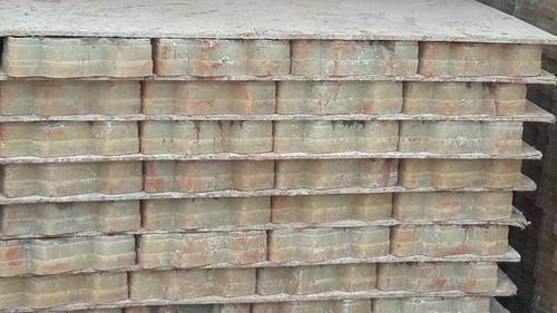 Recycled Plastic Board Hardness: Rigid