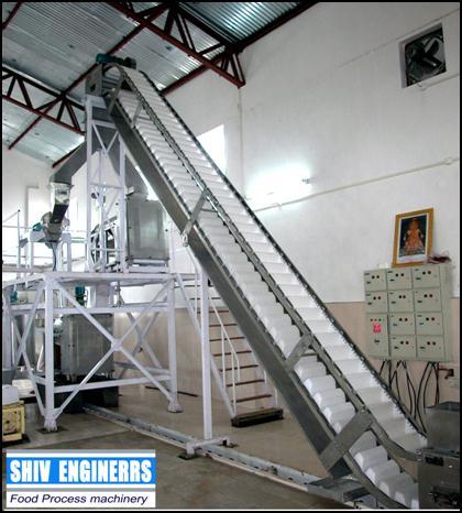 Bucket Elevator Capacity: As Per Requirement Kg/hr