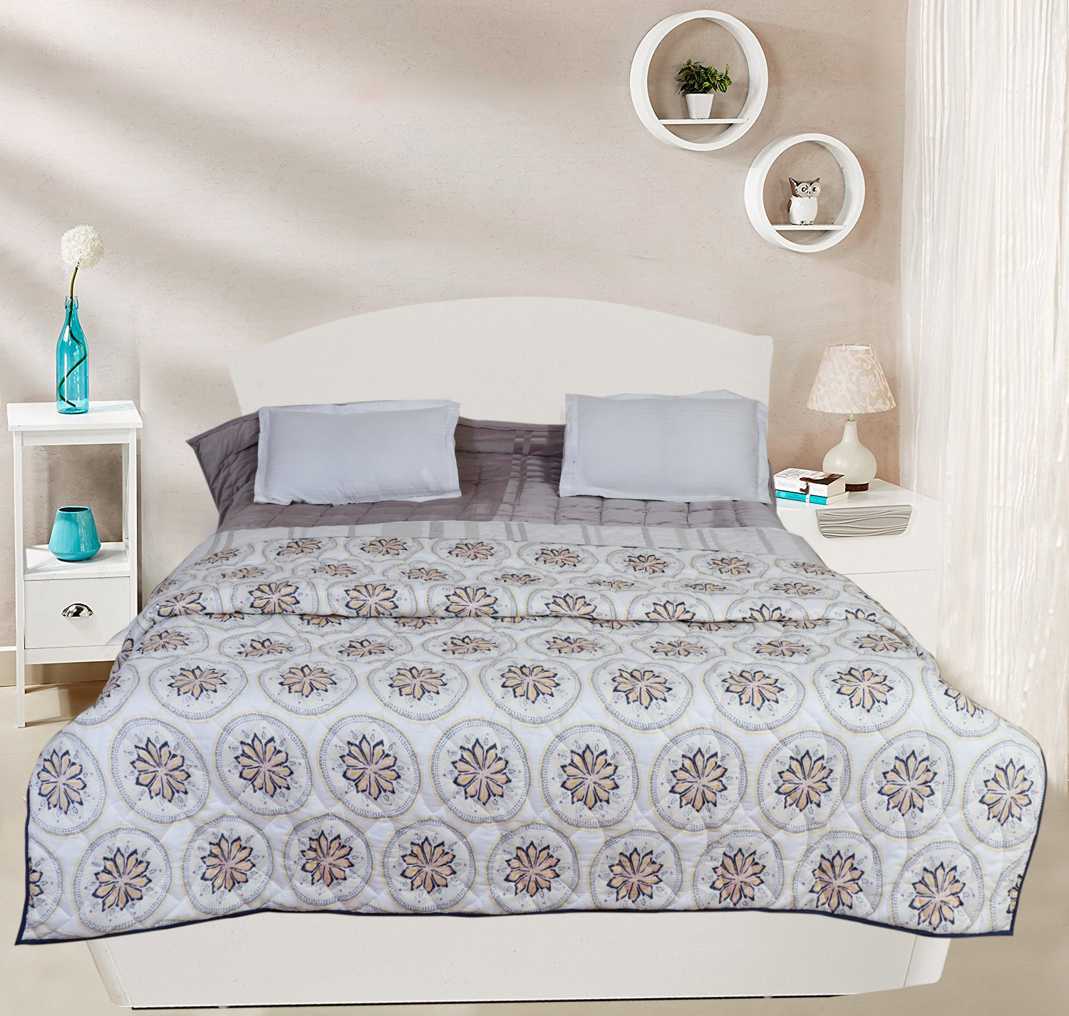 Quilted Bed Cover - 100% Cotton, King Size 270 Cm, Elegant Patterns | Machine Washable, Colorfast Design, Includes Pillow & Cushion Cover