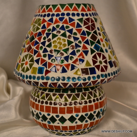 Multicolor Splendid Mosaic Shape Table Lamp