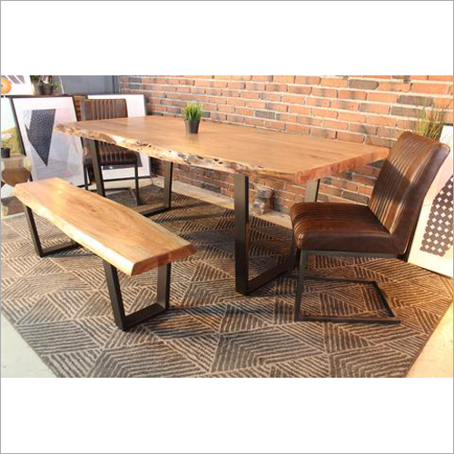 Live Edge Dining Table - Durable Wood, Variable Dimensions, Brown | Elegant Look, Easy Assembly, Modern Style, Rustic Charm, Unique Design