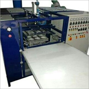 स्वचालित थर्मोकॉल प्लेट बनाने की मशीन