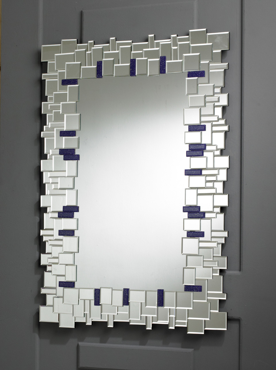 Design Mirror Glass - High-quality Glass Finishing | Custom Printing Options, Versatile Applications