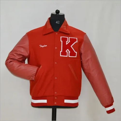 पुरुषों की कोई भी वर्सिटी जैकेट