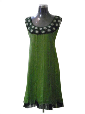 डिजाइनर कुर्ती