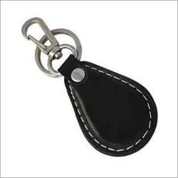 Key Ring - Leather & Metal Design | Customizable Gift for Dear Ones, Quality Tested with Latest Trends