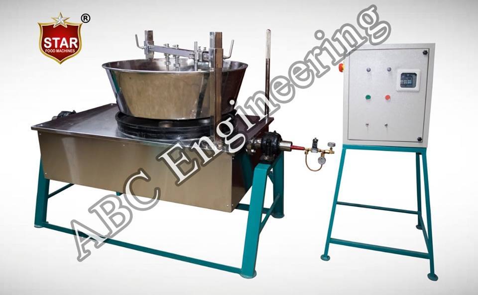 Gachak Making Machine Capacity: 3 To 15 Kg/hr
