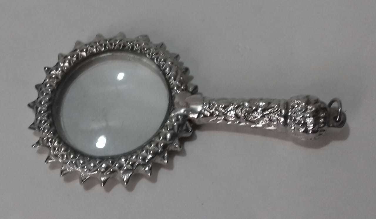 Gold Flower Antique Large Magnifying Glass Dimension(l*w*h): Customize