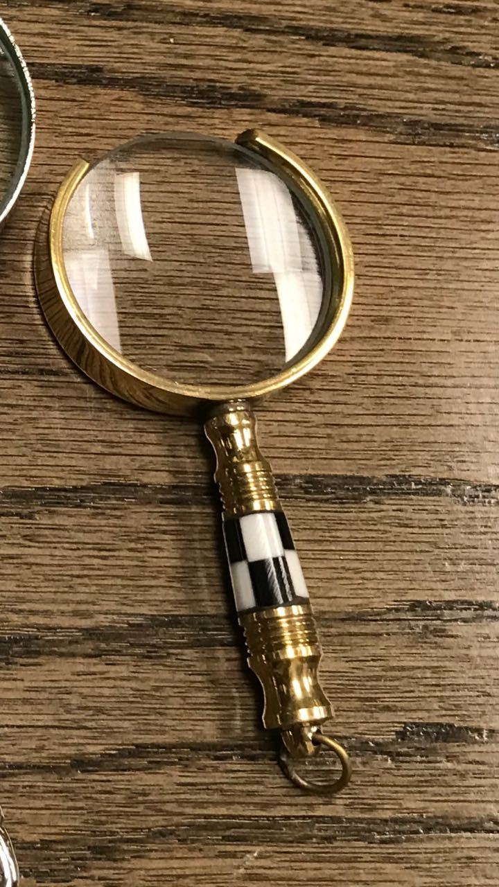 Polished Silver Magnifying Glass Dimension(l*w*h): Customize