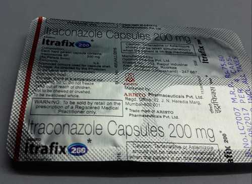 इट्राकोनाजोल कैप्सूल सामान्य दवाएं