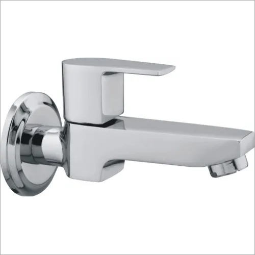 लंबे शरीर वाले पानी के नल