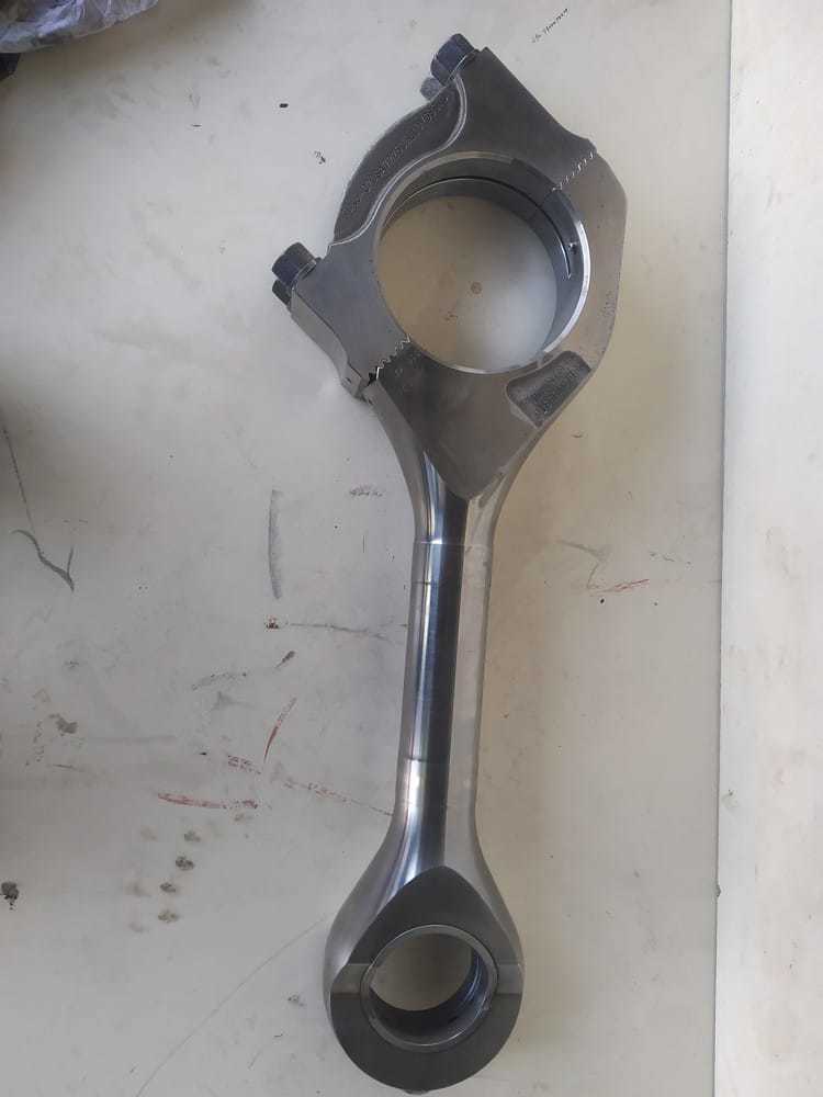 Mak 9m20 Connecting Rod - Cast Iron, 885 X 638 X 1700 Mm, 200-500 Kg | High Efficiency, 1300 Bar Capacity, Mechanical Drive, 1-year Warranty