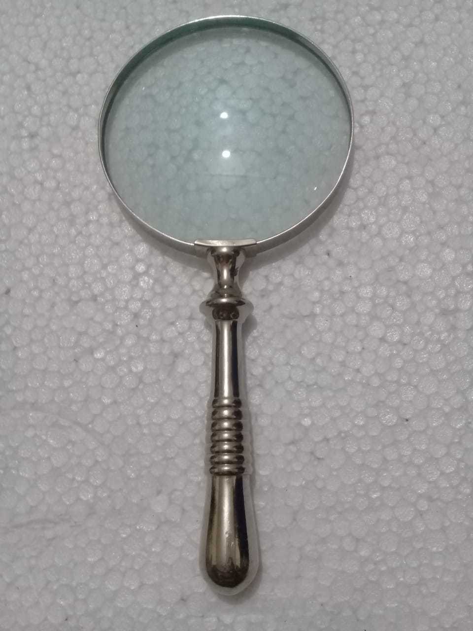 Silver Classic Magnifier Glass With Handle