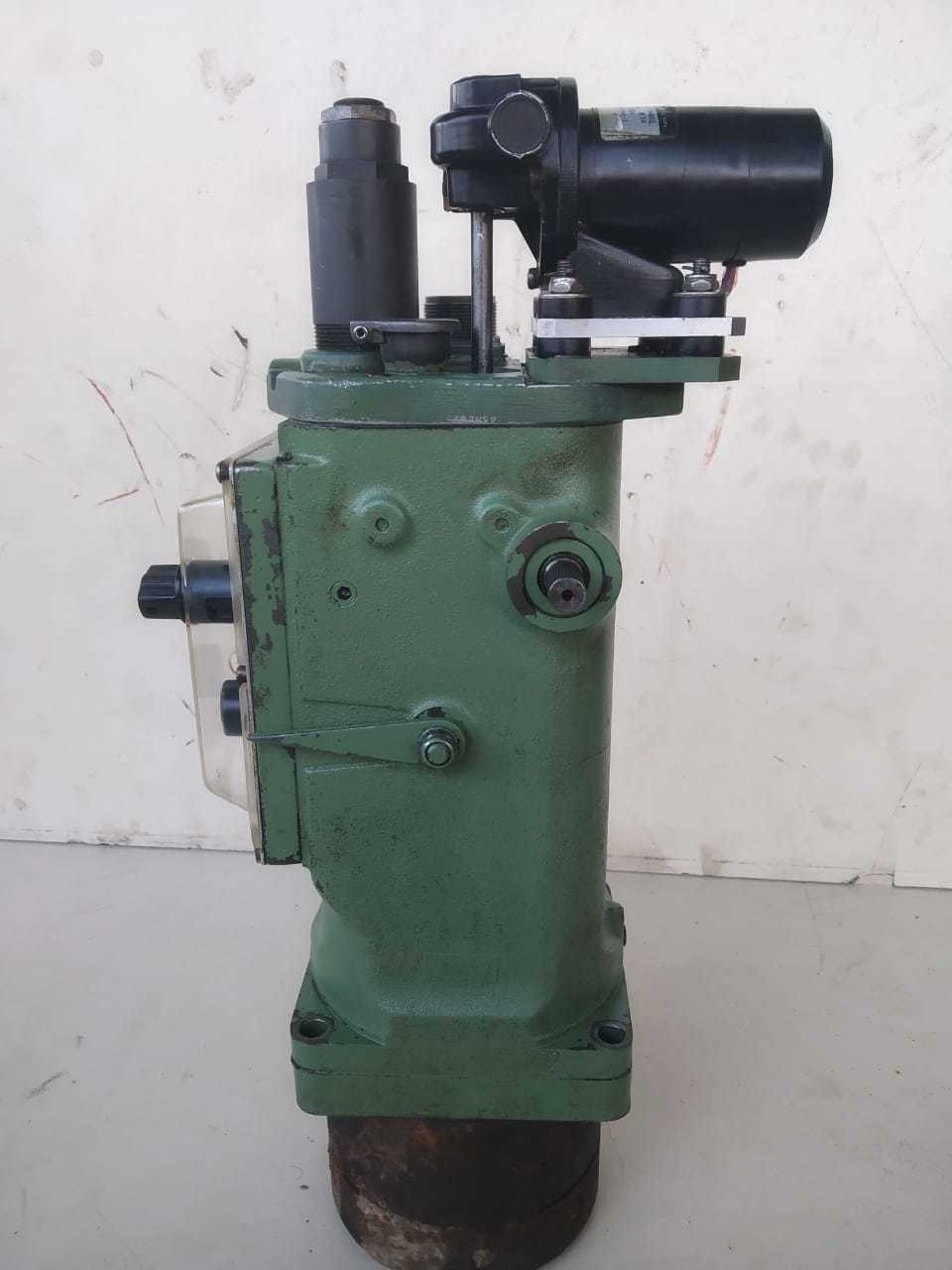 Mak 9m20 Governor Ug-8 - Automatic Grade: Manual