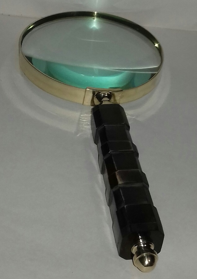 Sky Global Glass Magnifying With White Handle Dimension(l*w*h): Customize