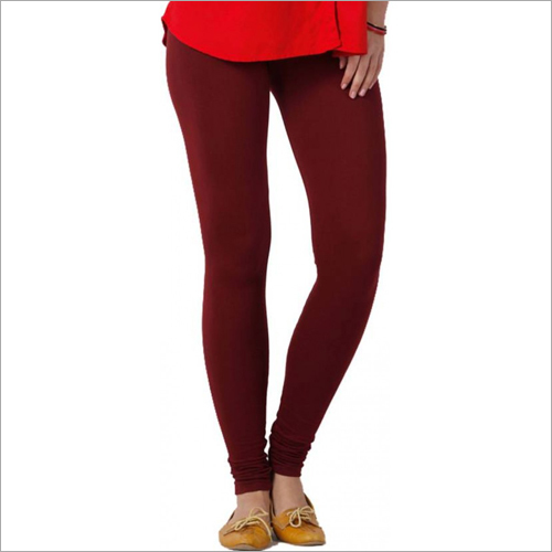 महिलाओं के भूरे रंग की लेगिंग्स