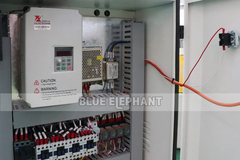 1325 Cnc Router Machine With 4 Spindles For Indonesian Carved Wood Panels Dimension(l*w*h): Customized Millimeter (Mm)