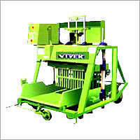 Egg Laying Concrete Block Making Machine