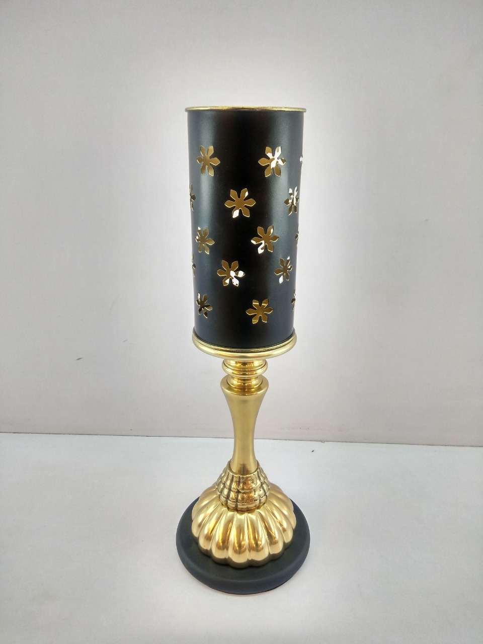 Gift Center Golden Deer Shape Brass Bowl Usage: For Home Decoration