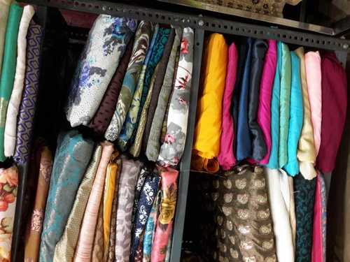Velvet Fabric - 100% Polyester, 300 GSM, 58 Inches Wide | Soft Texture, Luxurious Feel, Elegant Drape, Easy to Sew, Versatile Use, Minimal Shrinkage