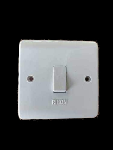1 Gang 2 Way Switch