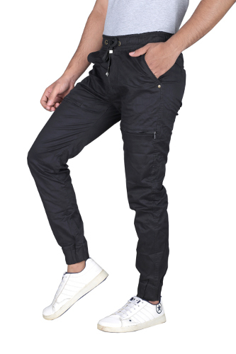 ब्लैक मेन्स कार्गो पंत