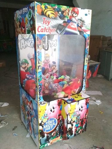 Toy Catcher - Metal, 6'x30''x30'' Inch | 1 Passenger Capacity, Coin Operated, 100 Toys, Music System