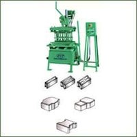 हैंड-ऑपरेटेड पावे ब्लॉक बनाने की मशीन