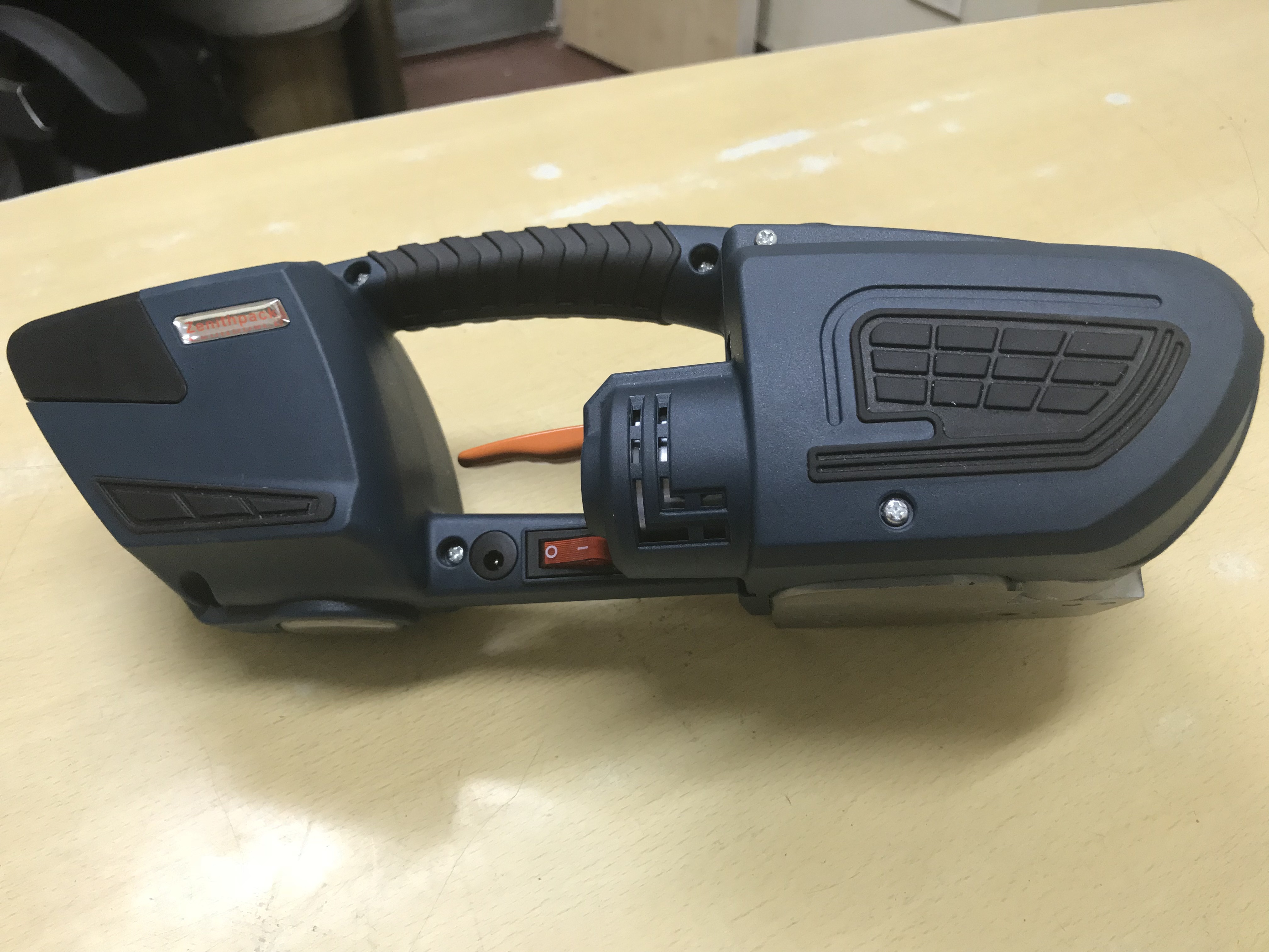 Battery Operated Strapping Tool - Engineering Plastic, 14.4v 3000mah Nimh, Max Tension 3300 N | Semi Automatic, 3kg Weight, 1 Year Warranty, Black Handle