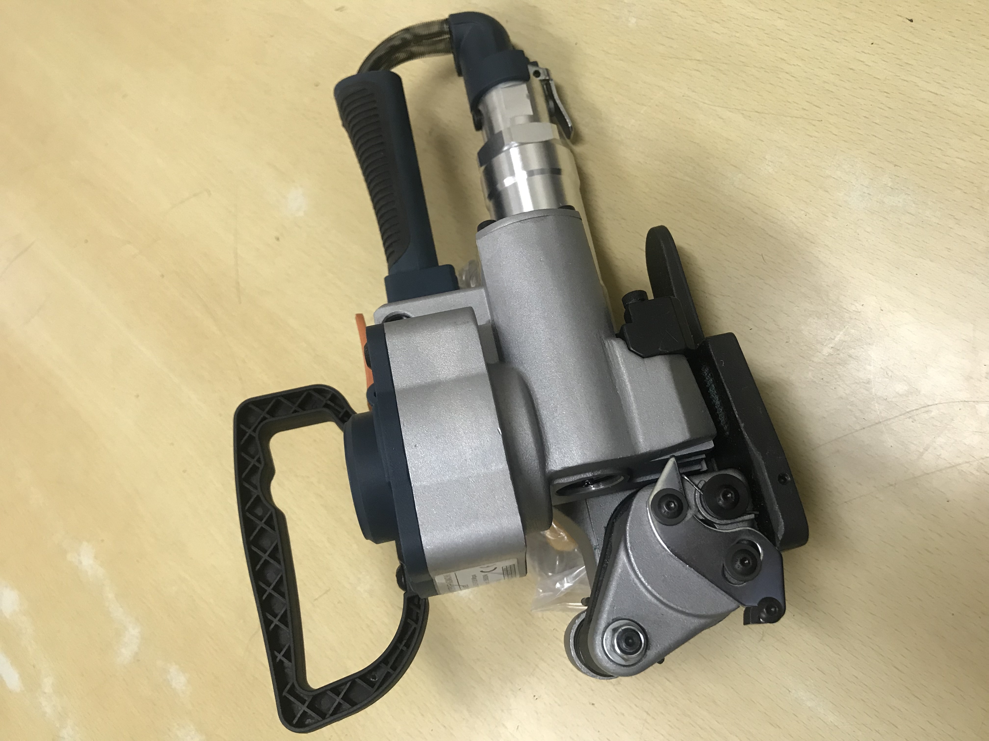 Premium Pneumatic Strapping Tools - Color: Black & Gray