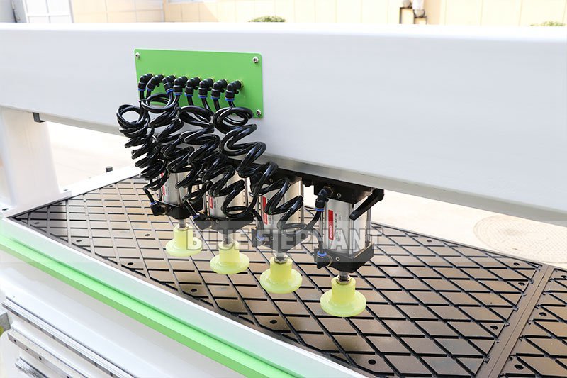 Metal Cnc Side Hole Drilling Machine With Infrared Scanning For Furniture Production Line