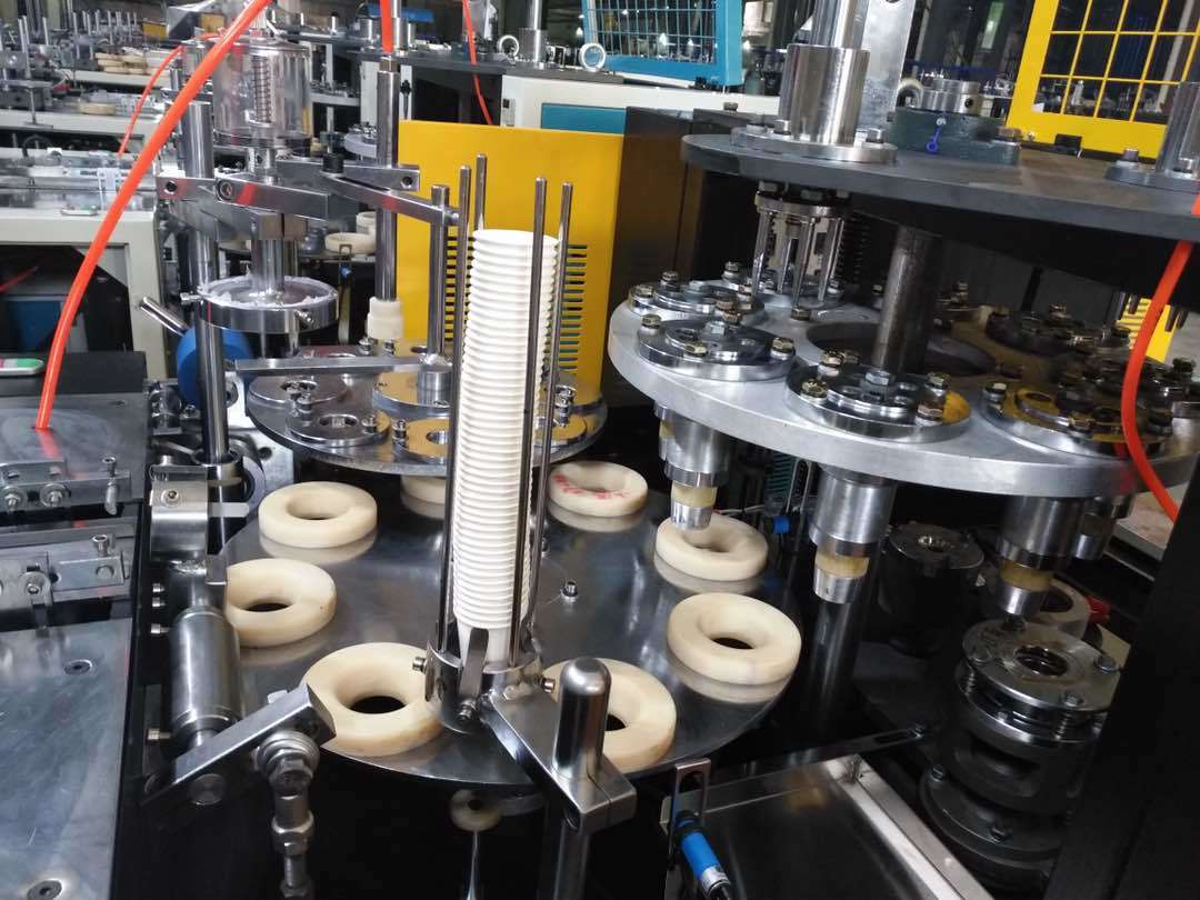 Yelow Automatic Paper Cup Machine