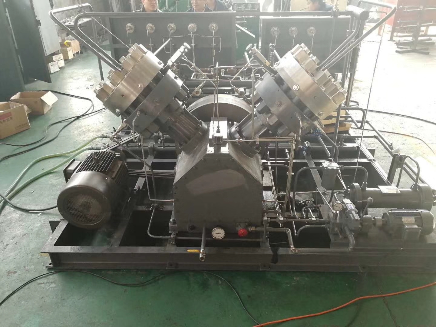 Industrial Reciprocating Gas Compressor - Lubrication Type: Oil-free