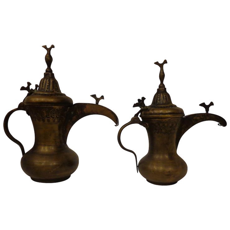 Brass Silver Dallah Set Size: Customize