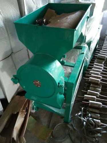 हल्दी पीसने की मशीन