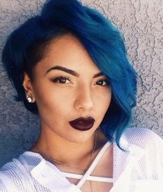 Weaving Blue Ombre Bob